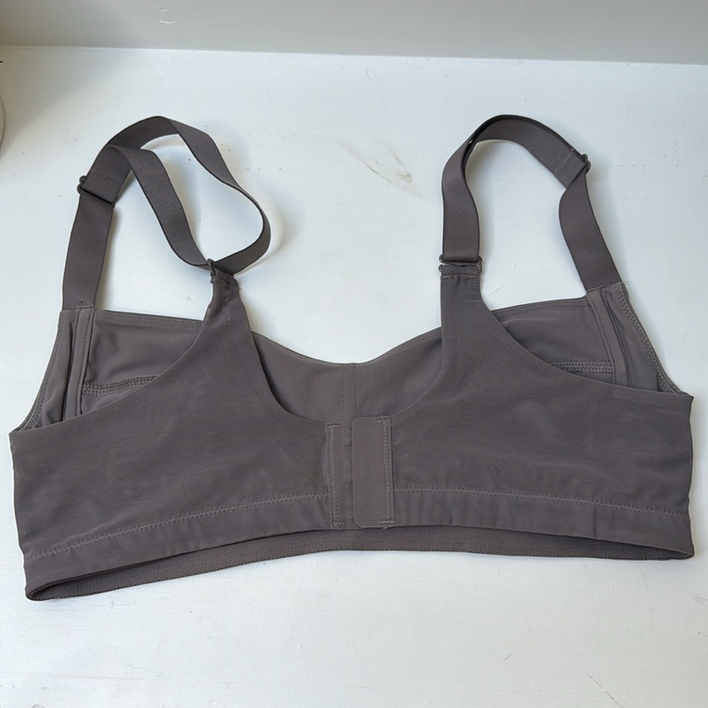 Lululemon Bra - Picture 3 of 6